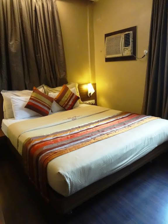 Hotel Landmark Fort Мумбаї Екстер'єр фото